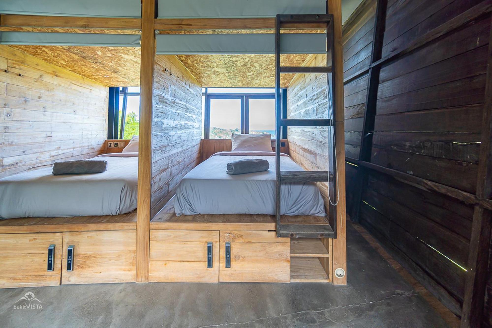 Bong Hostel Nusa Lembongan Exteriör bild