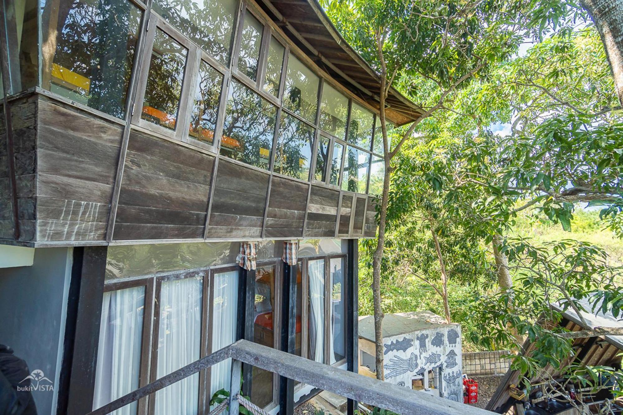 Bong Hostel Nusa Lembongan Exteriör bild