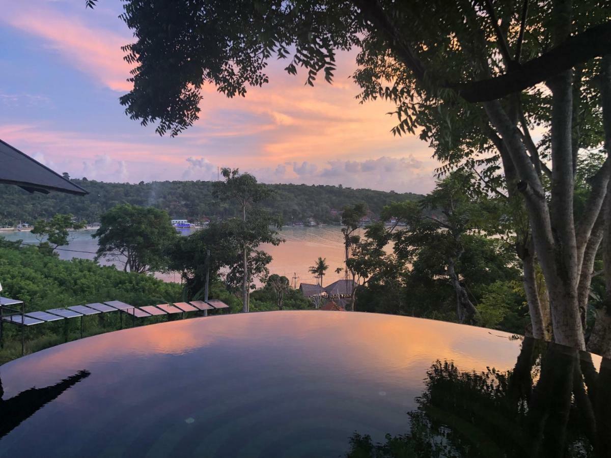 Bong Hostel Nusa Lembongan Exteriör bild